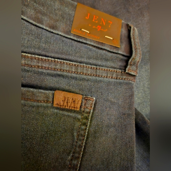Jen7 NWT 7 For All Mankind Dark Wash Ankle Skinny Stretch Denim 16 - Picture 7 of 7